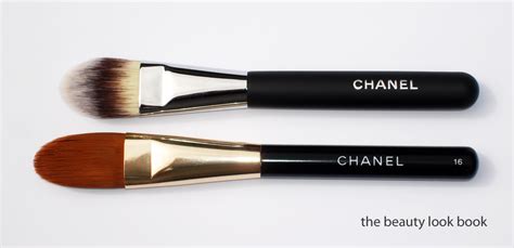 fake chanel makeup brush holder|Chanel foundation brush no 6.